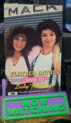 Flatbed Annie Sweetiepie Women's Truckers Betamax
