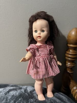 A Vintage Effanbee-style Composition Or Plastic Doll In A Gingham Dress. 12 Inch
