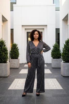 Black Gold Metallic Wide Leg V-Neck Cap Sleeve Glam Jumpsuit Womens Size M