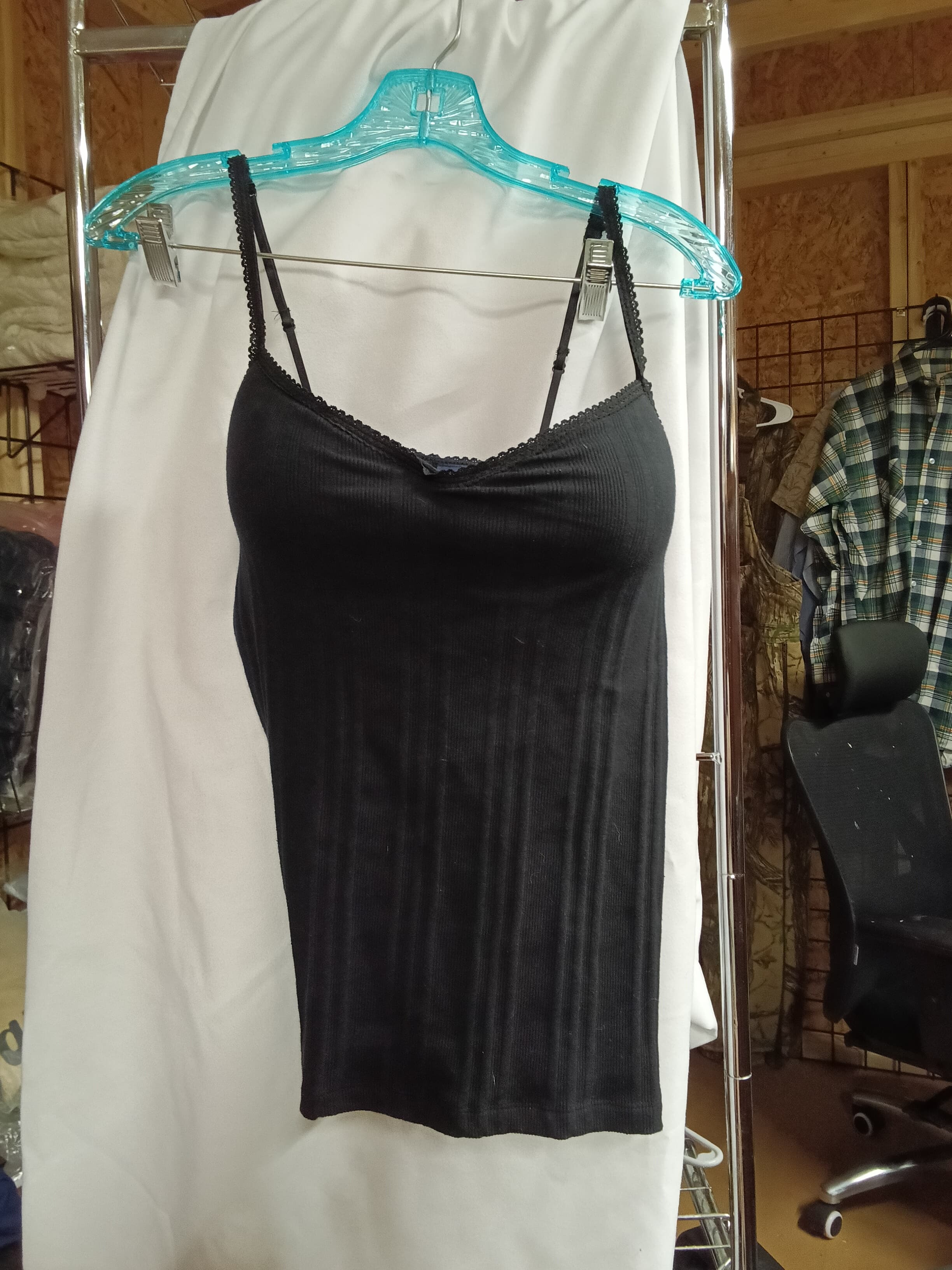 Basic Editions Women's Black Camisole Top XL built in bra