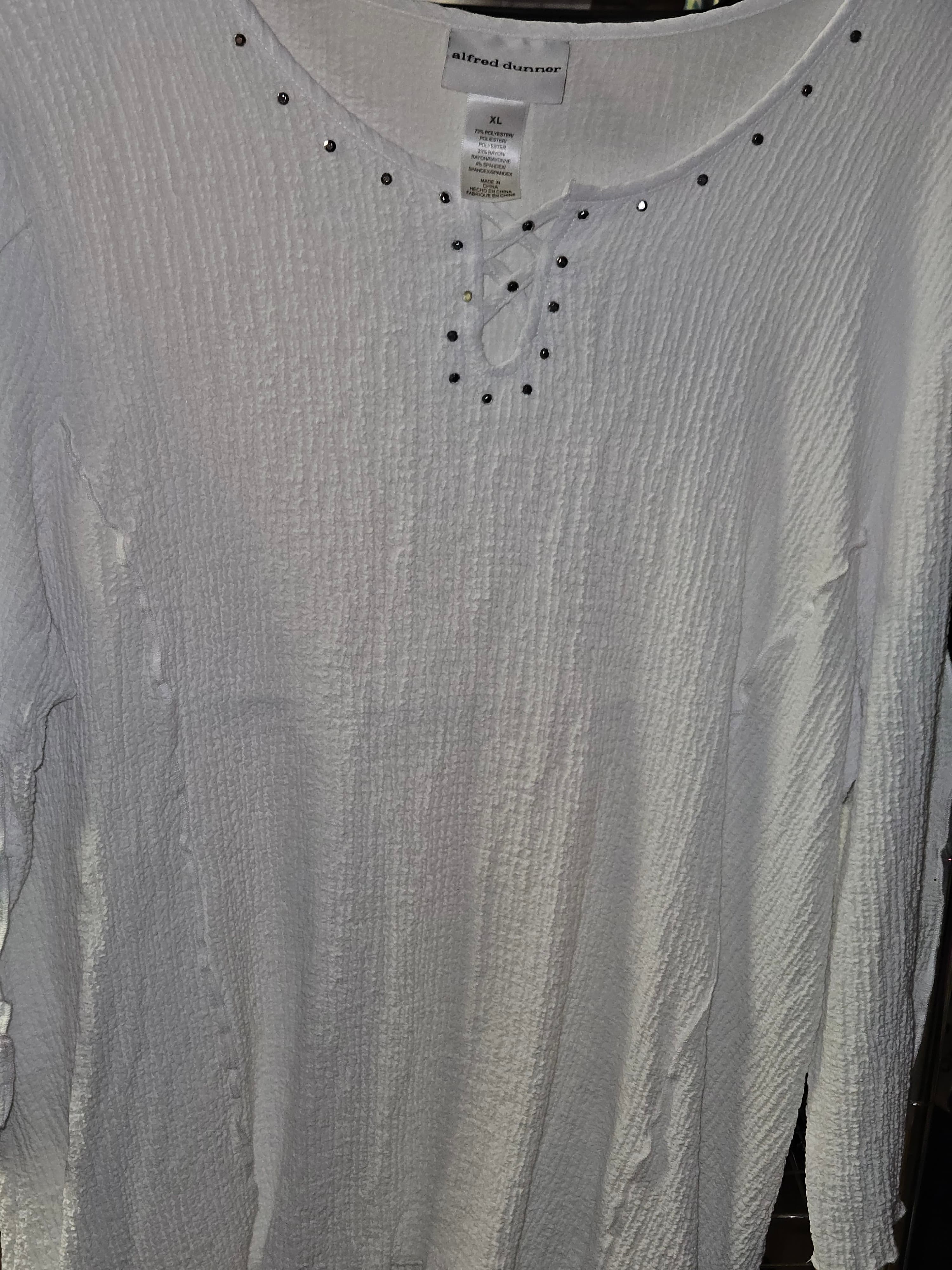 Alfred Dunner Women's XL White Long Sleeve Top