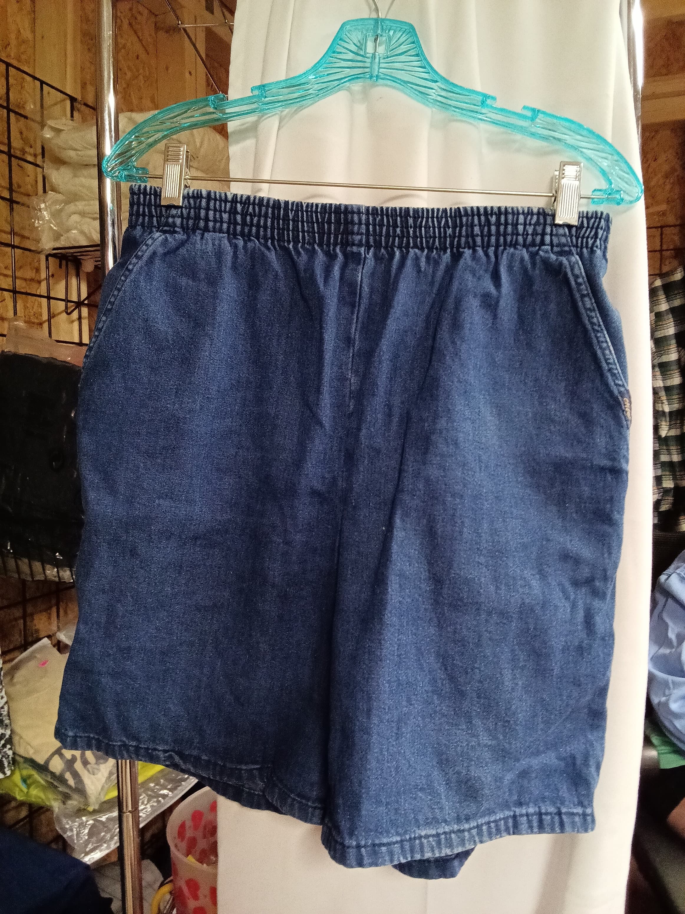 Chic women's Denim Shorts Size 8