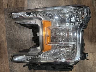 2018-2020 Ford F-150 Halogen Left Side Headlight Assembly OEM KL34-13006-AA