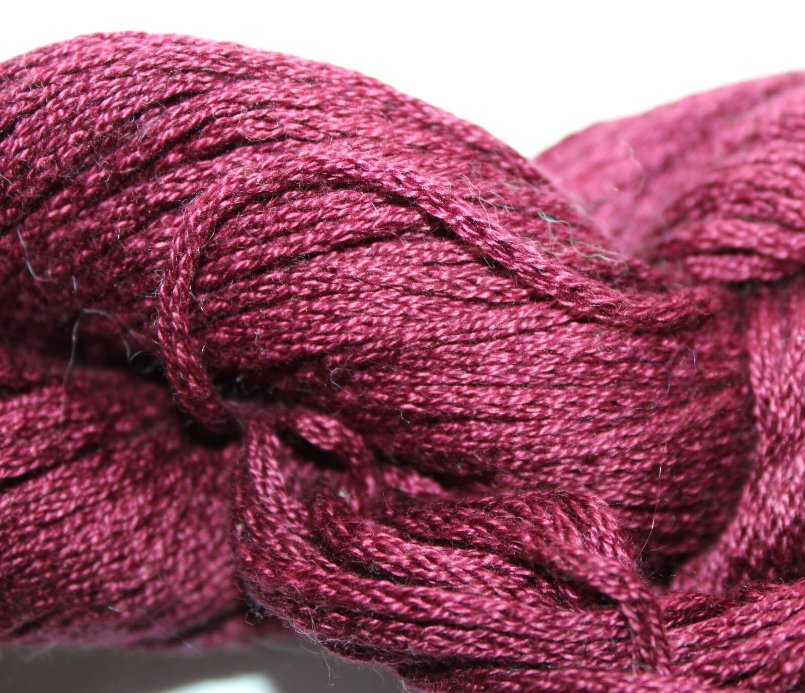 Punta Yarns Cabo Polonio Col SOL569 Burgundy 100% Cotton 50gr 91yd