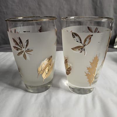 2 Vintage Libby Glass Company Tumblers Golden Foliage Pattern 12-14 oz