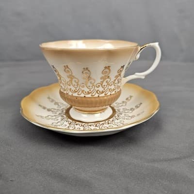 Royal Albert Overture Series Tea Cup & Saucer Bone China England Gold Filligree
