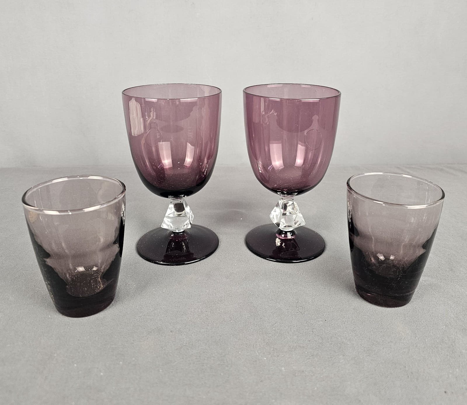 2 Amethyst Purple Aquarius 5 Ounce Wine Goblets MCM + 2 Amethyst Cocktail