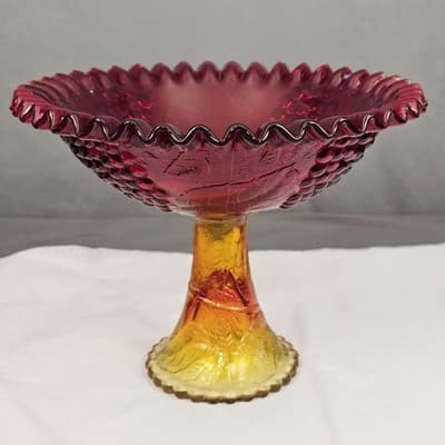 LE Smith Amberina Pedestal Glass Bowl Ruby Red Yellow Grape Design Ruffled Edge