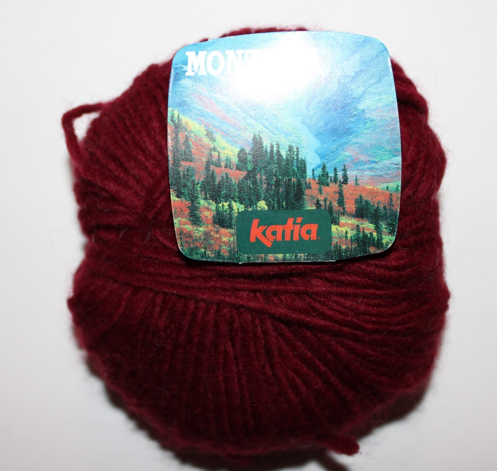 Katia Montana Red Col 83117 65% Wool 35% Acrylic 50gr 109yd