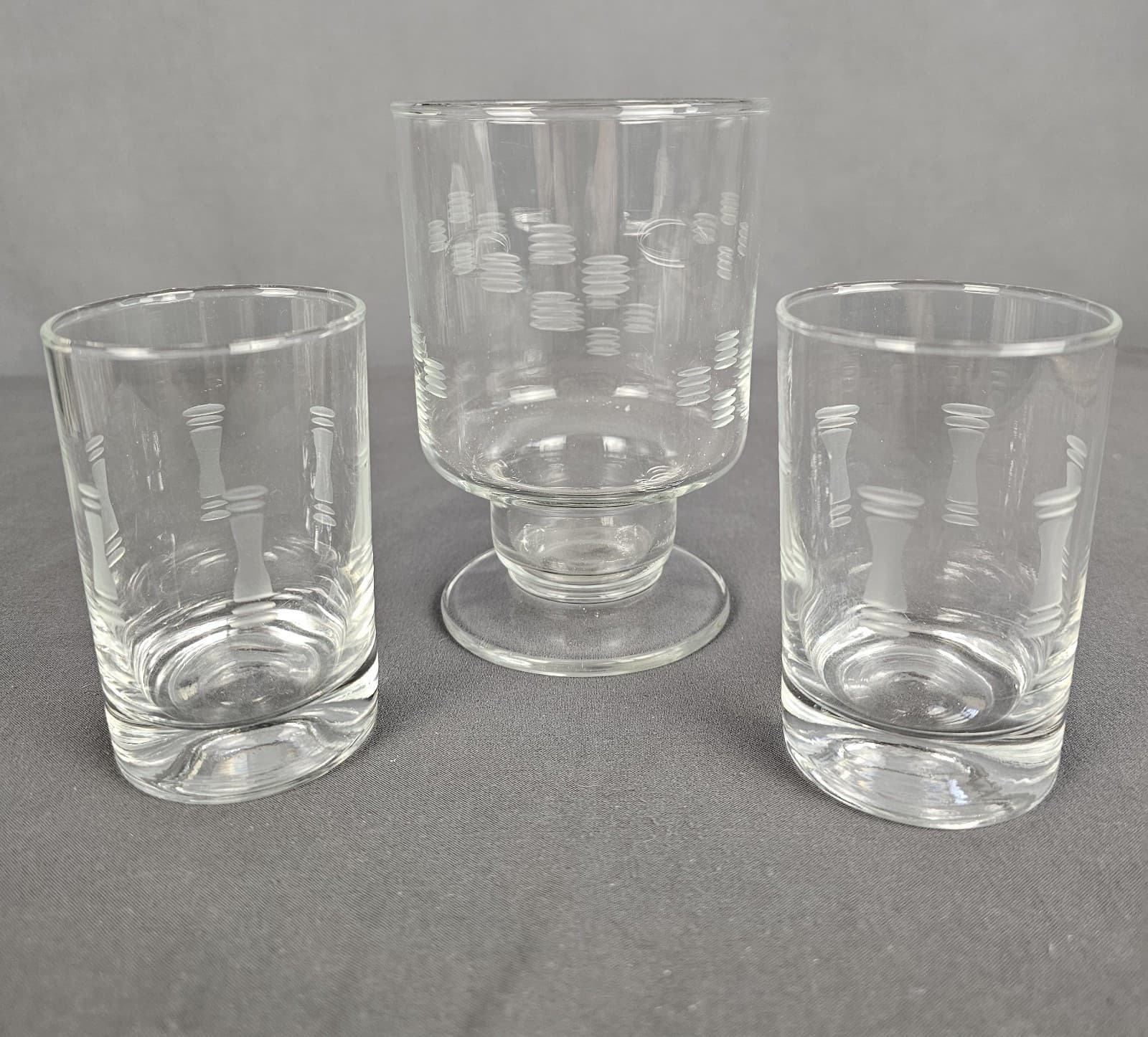 MCM Vintage Libby Windsor Scotch Glasses With Etched Hour Glass Design Set Of 3