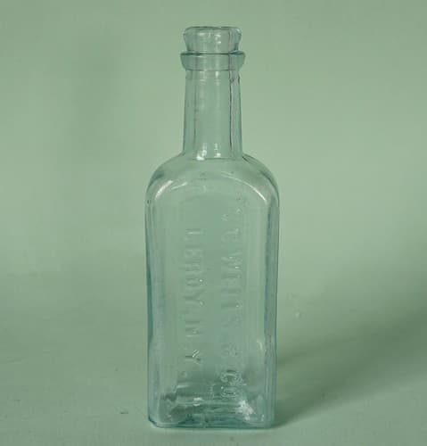 Leroy NY Medicine Bottle S.C. Wells & Co. Established in 1870 Blue/Green 2oz