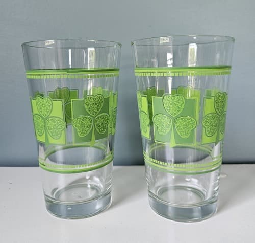 Vintage Libbey Green Shamrock Clover Glasses Set of 2 St Patrick’s Day Tumblers