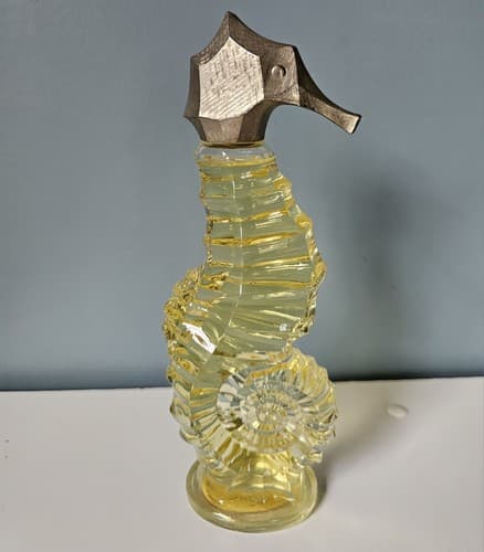 Avon Sea Horse Skin So Soft Bath Oil 6 oz Decanter Vintage Collectible Bottle