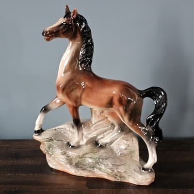 Vintage 1958 Lane & Co Horse Stallion Ceramic Accent Figurine. READ