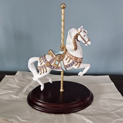 Franklin Mint Carousel Magic Porcelain Horse Figurine 1987 Lynn Lupetti Hand Pt