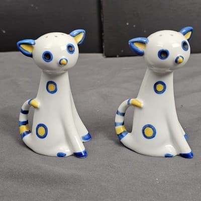Vintage 1950’s Mid Century Yellow Blue Polka Dot Cat Salt & Pepper Shakers Japan
