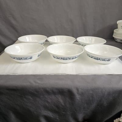6 VTG Corelle Old Town Blue Cereal Soup Bowl. Made In USA 6” Round