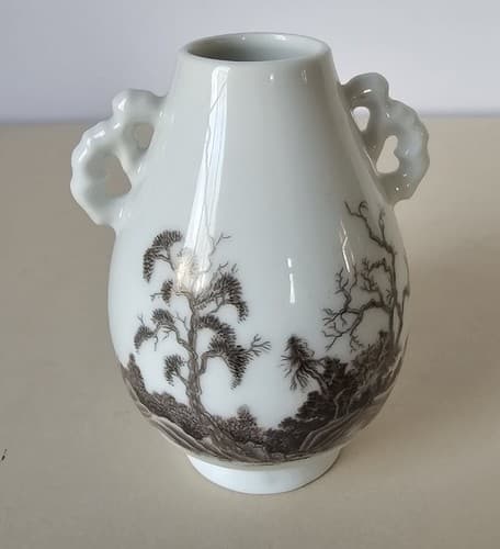 Porcelain Treasures of Imperial Dynasty ~ Handled Mini Vase 3" Tall