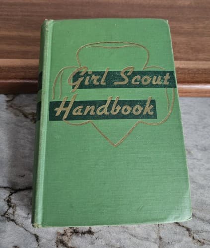 Vintage GIRL SCOUT HANDBOOK Ninth Impression Edition 1947, Hardcover