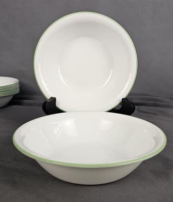 Set of 2 Corelle White With Green Rim 7.25” Soup Cereal Salad Bowls USA