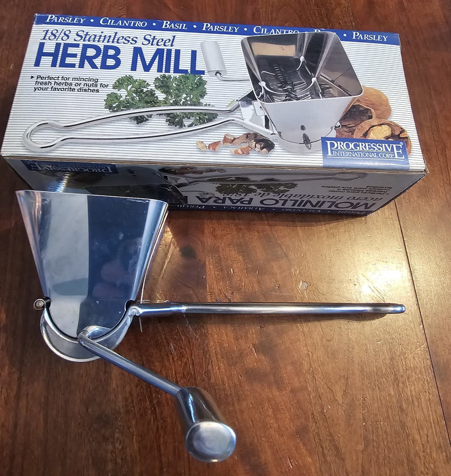 Herb Mill 18/8 Stainless Steel Mincer Chopper for Herbs Nuts New
