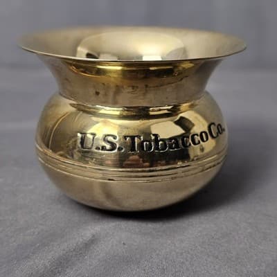 US Tobacco Company Small Brass Spittoon Vase Planter Made In India Vintage