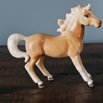 Vintage Small Matte Porcelain Palomino Horse Pony Olimco Japan 4" x 5"