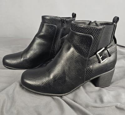 Womens Black Zip up Ankle High Heel boots, US 7W Kohl's RN#73277