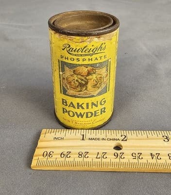 Vintage Rawleigh's Phosphate Baking Powder Tin - The W . T.Rawleigh Co.