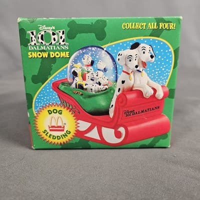1996 Disney's 101 Dalmatians Snow Dome McDonalds Toy Dog Sledding Globe in Box