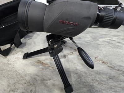 Tasco Spotting Scope 12-36x50 With Case Tripod Lens Covers Strap