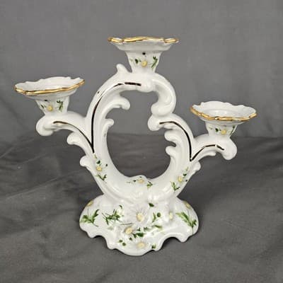 Kristoff Tapered 3 Candle Holder Daisy Decorative Candelabra