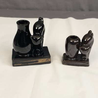 Vintage OCCUPIED JAPAN Redware 2 1/4" SCAREDY BLACK CAT & VASE Toothpick Holder