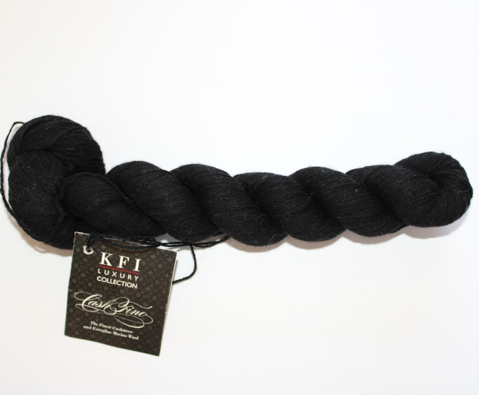 SALE KFI Luxury Collection 70% Extrafine Merino Wool 30% Cashmere Blk 1.76oz 355