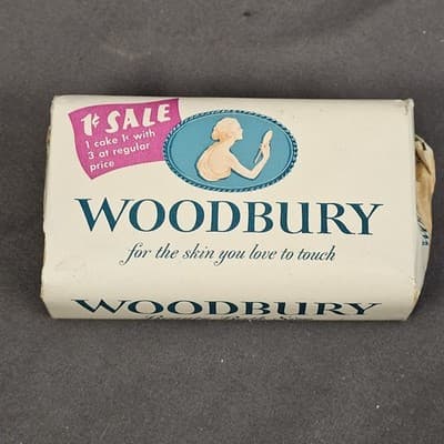 Vintage Woodbury Beauty Bath Size 4" Soap Bar New Old Stock 1940s Prop