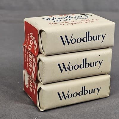 Vintage Woodbury Facial Soap Bars New Old Stock 1940s Prop 1 package with 3 bars