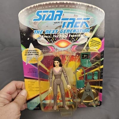 Star Trek TNG DEANNA TROI *Unopened* Playmates Action Figure 1993 With Gear