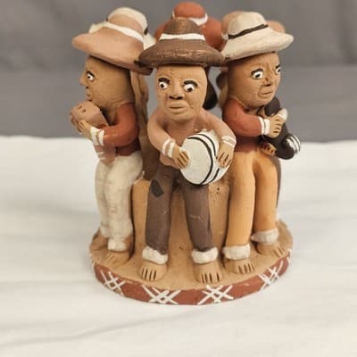 Vintage Peruvian Terra Cotta Clay Pottery Folk Art Circle Of Musicians 4" Tall
