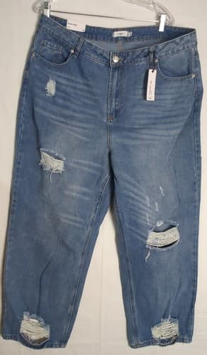 Rue Plus Blue Jeans High Rise Distressed Straight Leg Size 20 Light Blue NWT