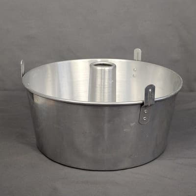 Vtg Angel Food Cake PAN 10x4" Round 2 pc Aluminum Tube Baking Tin Unmarked
