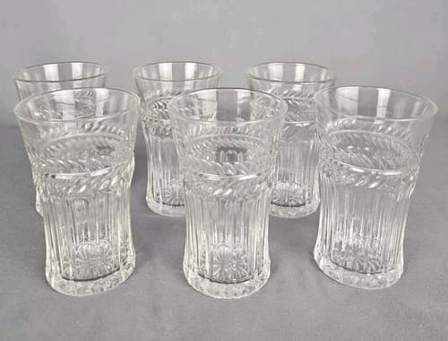 6 Laurel Leaf Horizontal Tumblers Anchor Hocking Flower Design on Bottom Flared