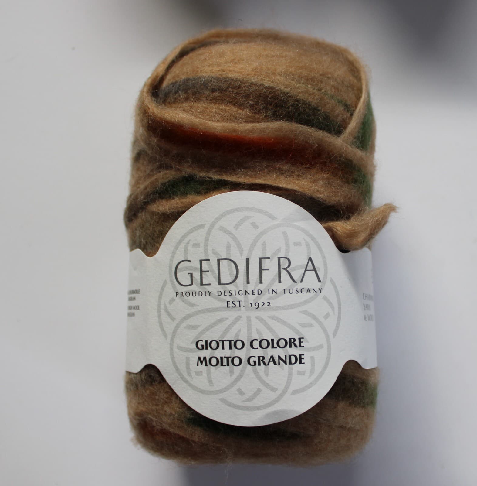 Gedifra Molto Grande 100% Virgin Wool Copper brown with red green 200gr 60m
