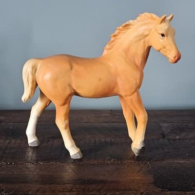 Palomino Butterscotch Horse Foal Pony Figurine Norcrest 6" Tall Vintage