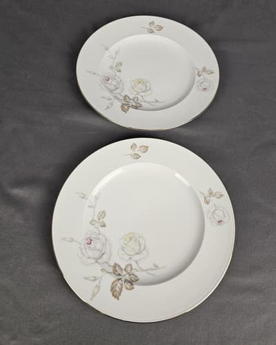 Johann Haviland China SWEETHEART ROSE 7-7/8" Salad Plate Set of 2 EXCELLENT