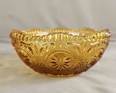 Vintage BROCKWAY GLASS CO. Daisy Amber Color Cereal Salad Bowl Concord Pattern
