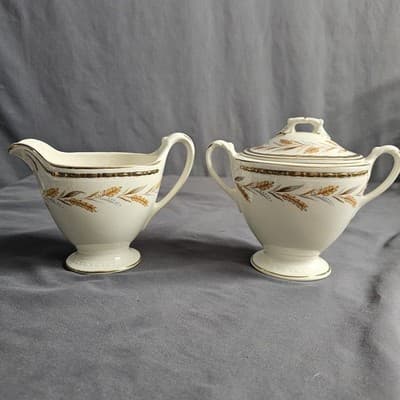 Homer Laughlin Eggshell Georgian Wheat Harvest Cream and Sugar w Lid