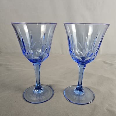 Set/2 Blue Water Goblets Avon American Blue Classics Elegant France Vintage EUC