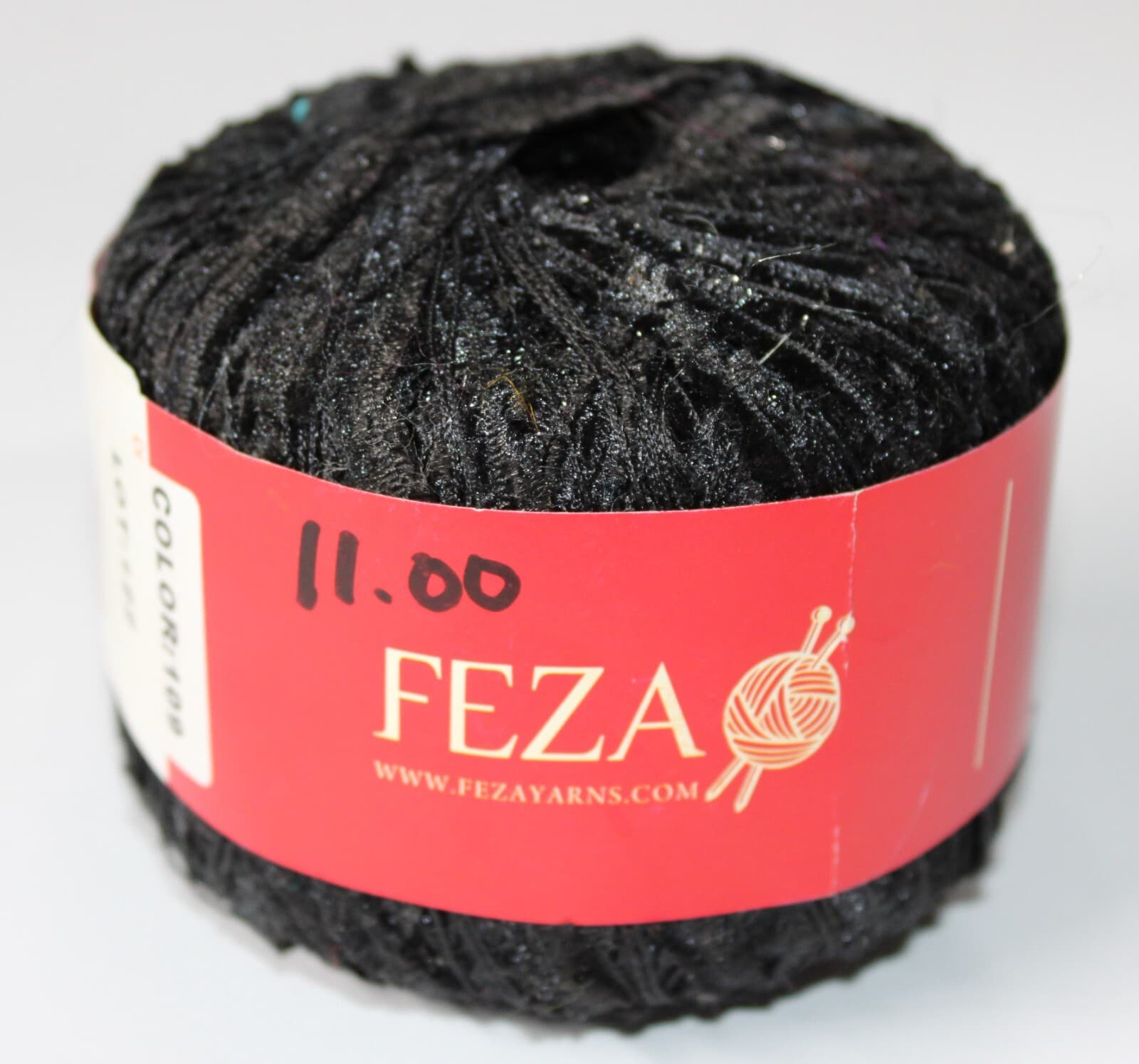 Yarn Tokyo Feza Metalic, 80% Polyester 20% Meta 50gr. Color 109 Black