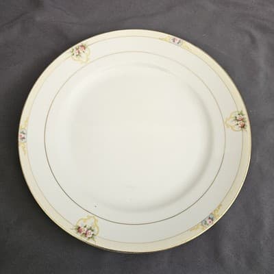 Noritake The Vitry Dinner Plate 10" Nippon Hand Painted Floral Gold Trim Japan