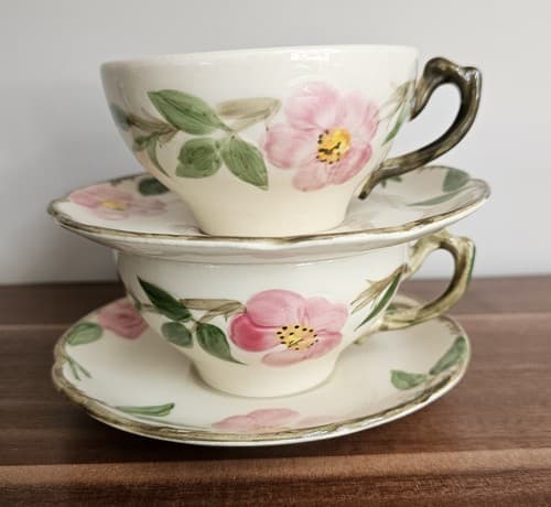 Vintage Franciscan Desert Rose 2 Large Footed Cappuccino Coffee Cups/ Saucers